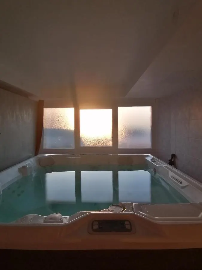 Bed & Breakfast La Bulle D'Etel, Chambres & Spa