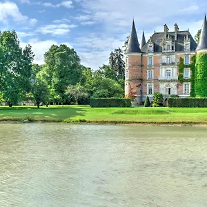 Chateau D'apigne Rennes Hotel